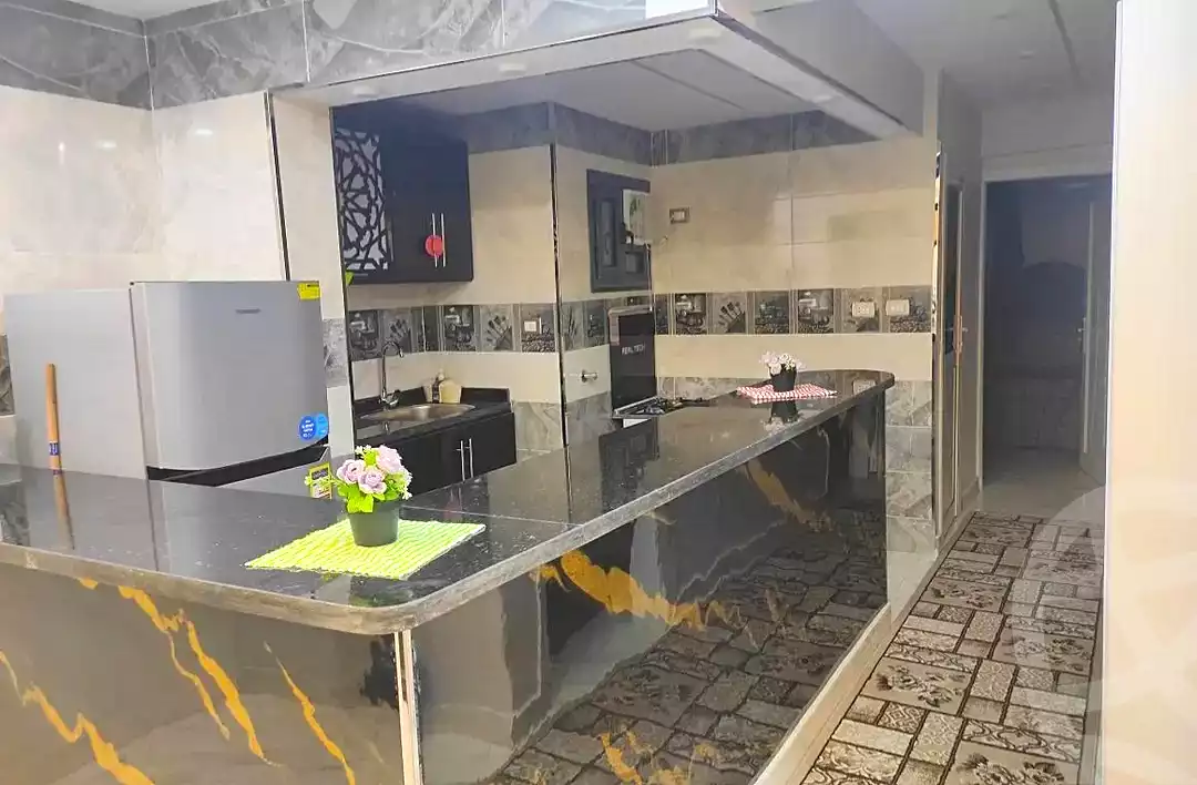 https://aqarmap.com.eg/ar/listing/6863221-for-sale-alexandria-miami-khld-bn-lwlyd