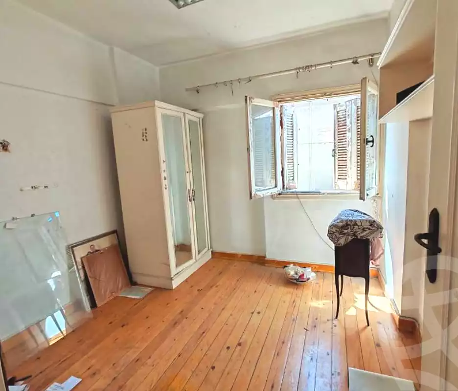 https://aqarmap.com.eg/en/listing/6863268-for-sale-alexandria-bolekly-mostafa-kamel-stt