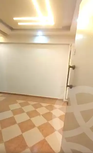 https://aqarmap.com.eg/ar/listing/6863700-for-sale-alexandria-el-asafra-shr-45