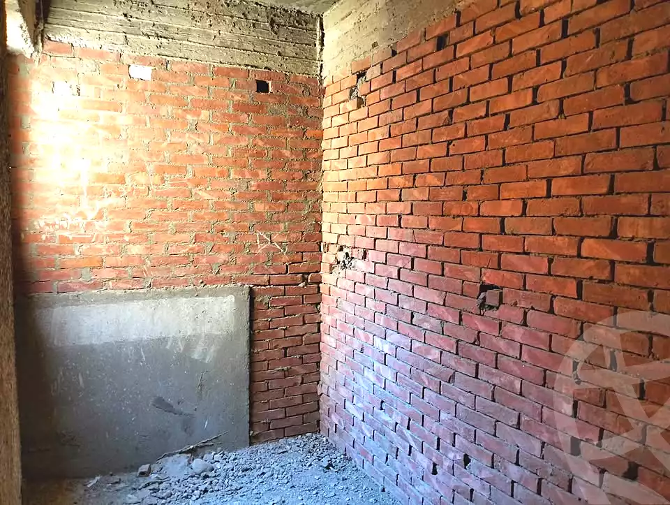 https://aqarmap.com.eg/ar/listing/6863759-for-sale-cairo-helwan-mostafa-fahmy-st