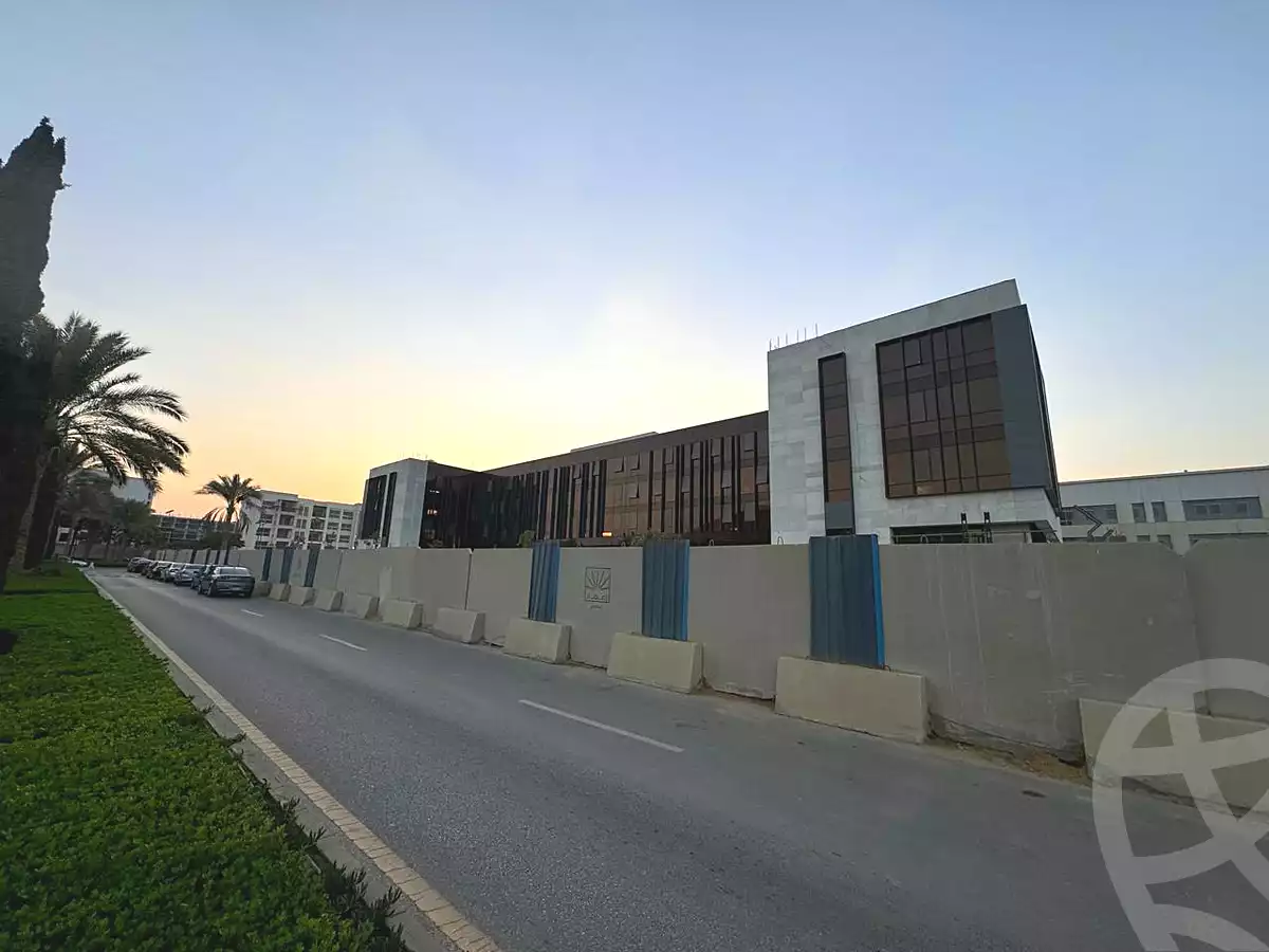 https://aqarmap.com.eg/ar/listing/6863918-for-rent-cairo-new-cairo-compounds-mivida-mivida-business-park-emaar