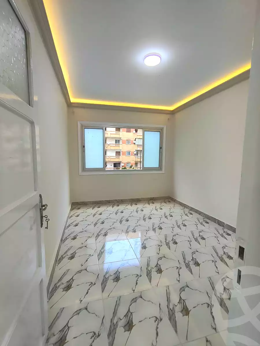 https://aqarmap.com.eg/ar/listing/6864526-for-sale-alexandria-al-agamy-el-hanouvel-al-haded-we-al-soulb-st