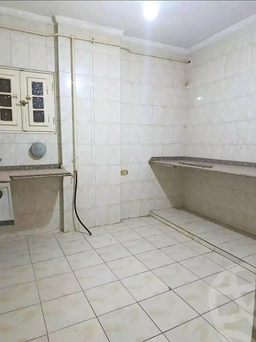 https://aqarmap.com.eg/en/listing/6864527-for-rent-alexandria-lsywf-el-falki