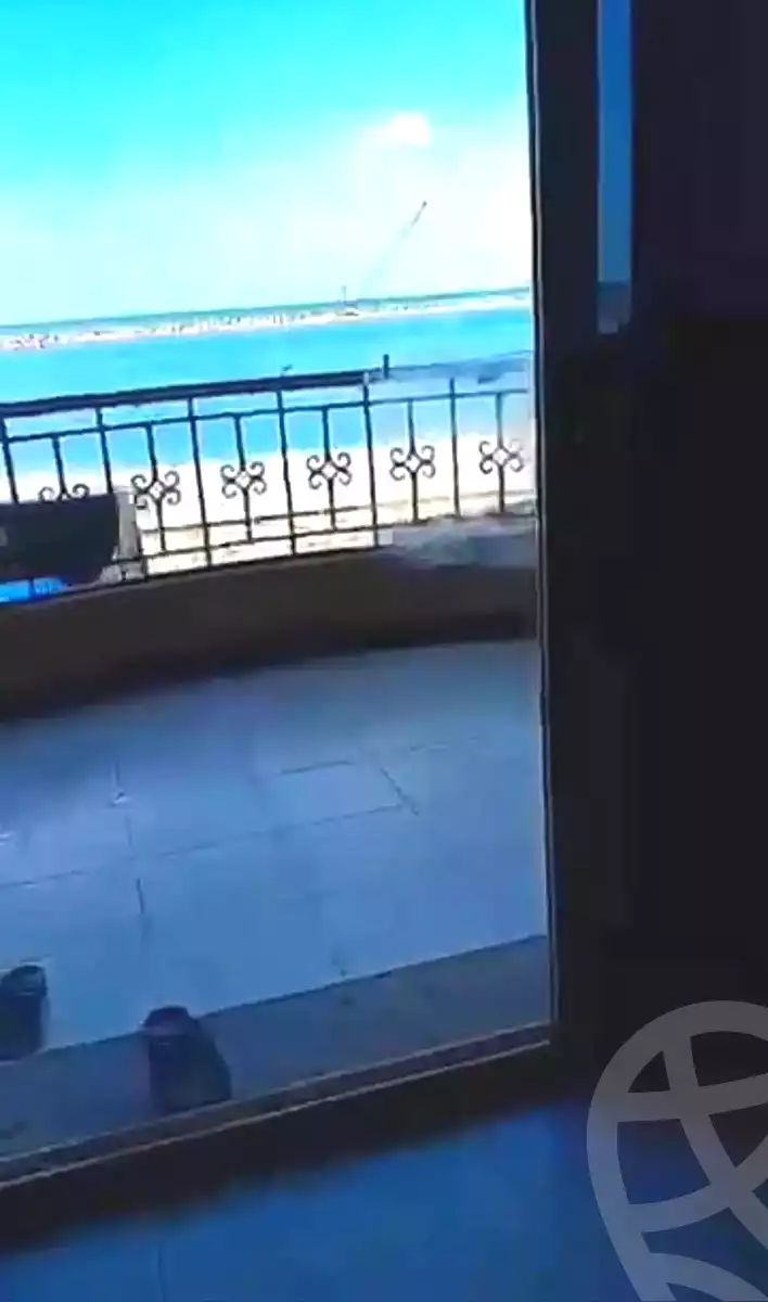 https://aqarmap.com.eg/ar/listing/6864558-for-sale-alexandria-sydy-bshr-tryq-ljysh