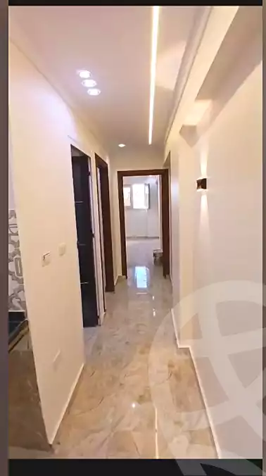 https://aqarmap.com.eg/ar/listing/6864936-for-sale-alexandria-new-miami-street-10