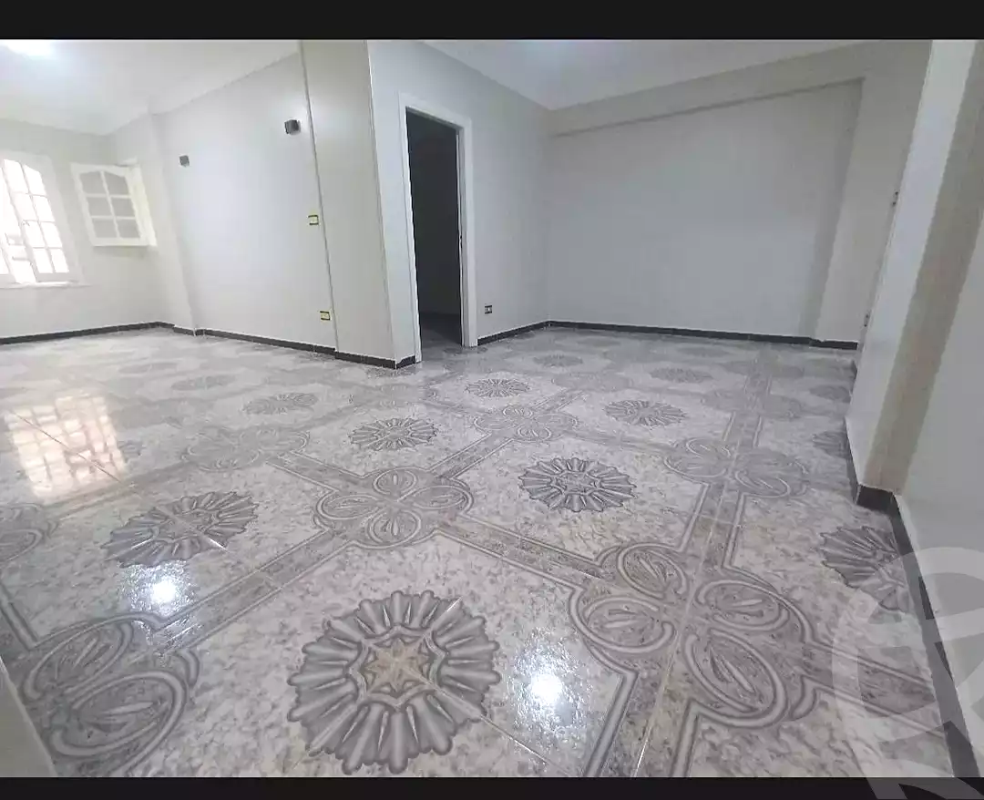 https://aqarmap.com.eg/ar/listing/6865169-for-sale-alexandria-miami-abou-el-arab-st