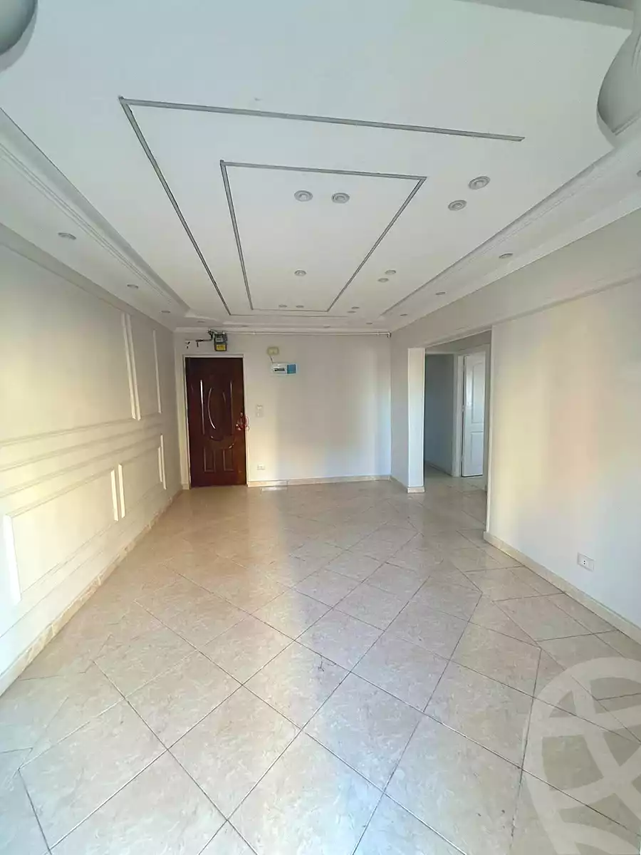 https://aqarmap.com.eg/en/listing/6865814-for-sale-alexandria-miami-ibn-shker-st
