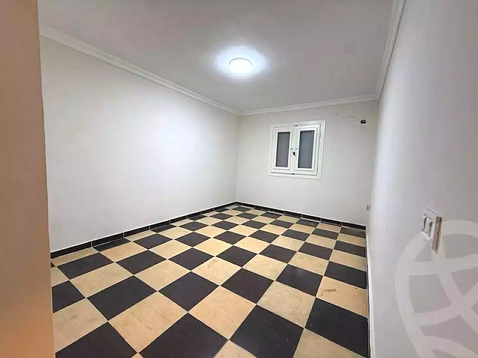 https://aqarmap.com.eg/en/listing/6866192-for-sale-alexandria-lsywf-shamaa
