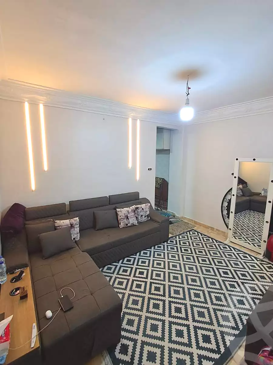 https://aqarmap.com.eg/ar/listing/6866282-for-sale-alexandria-el-asafra-shr-45