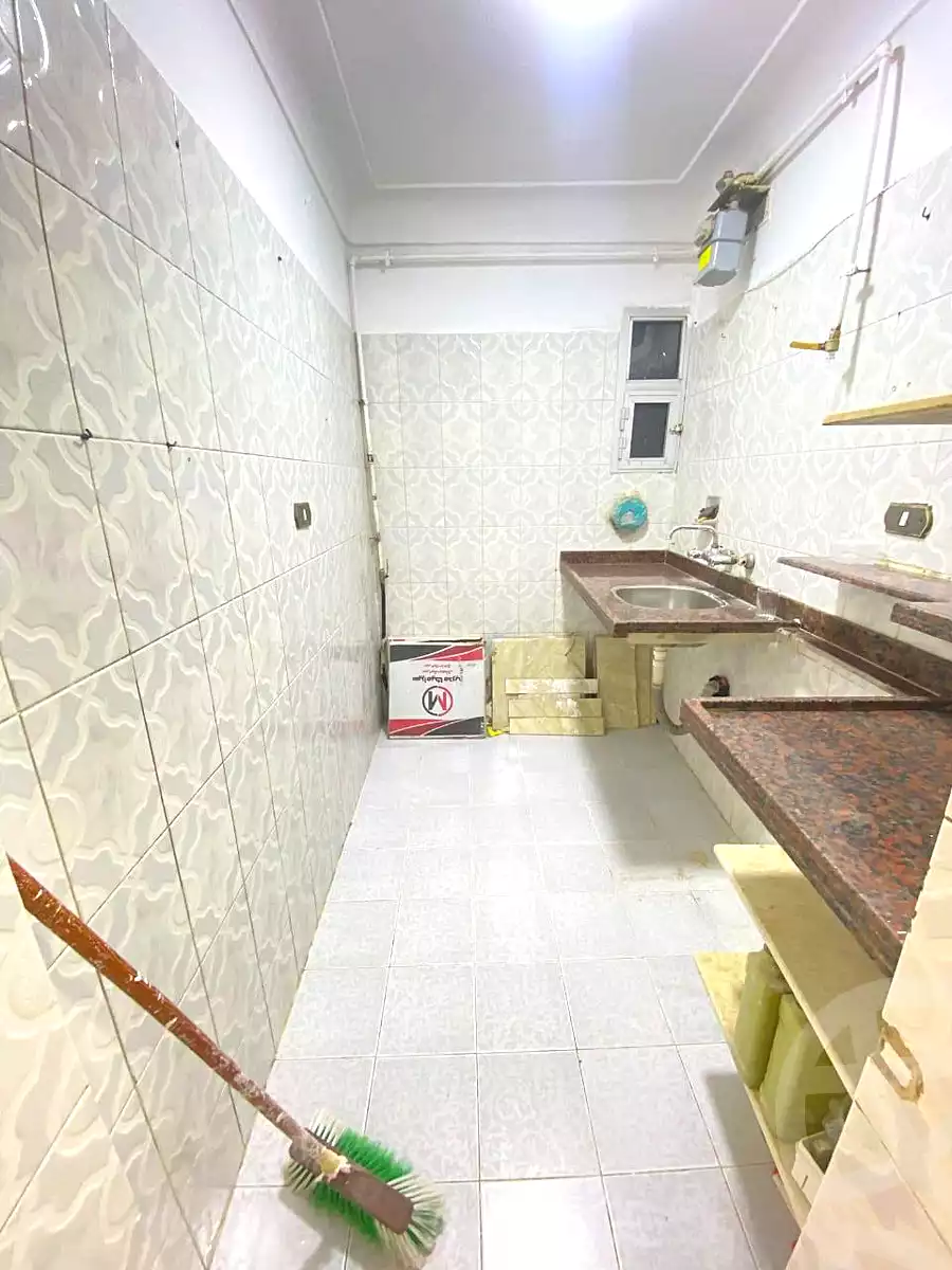 https://aqarmap.com.eg/ar/listing/6866769-for-sale-alexandria-al-agamy-ibrahim-el-aowam-st