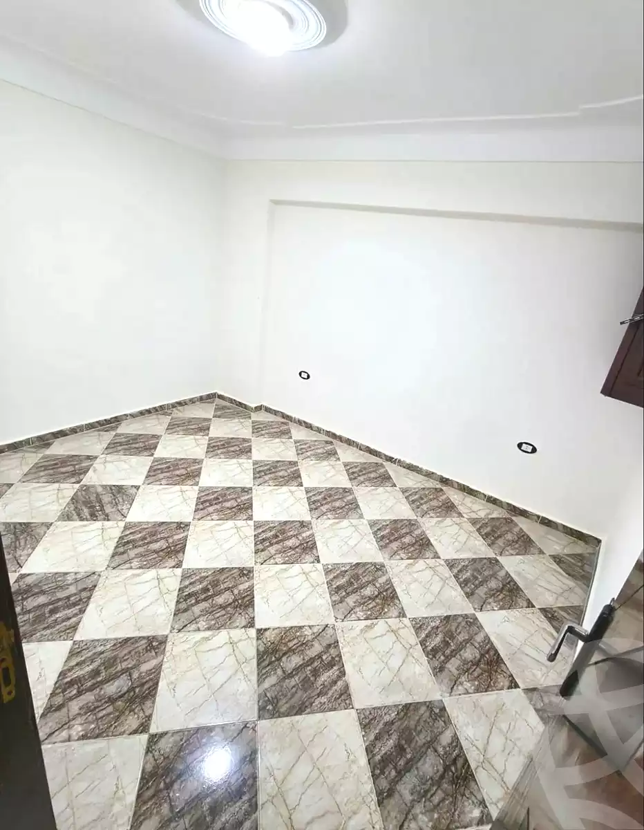 https://aqarmap.com.eg/en/listing/6866787-for-sale-alexandria-lsywf-el-falki