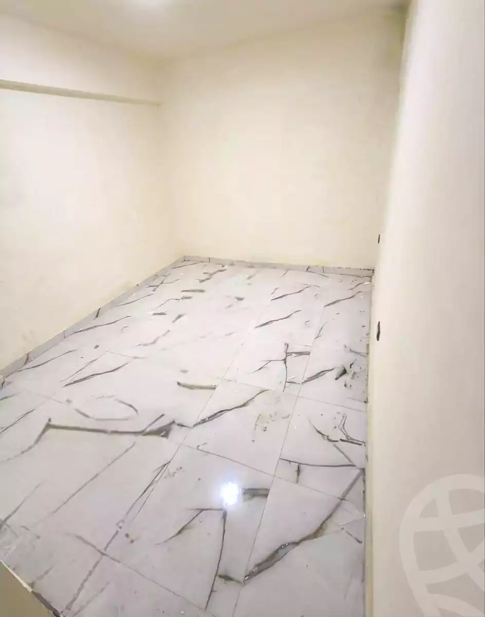 https://aqarmap.com.eg/en/listing/6866839-for-sale-alexandria-lsywf-el-falki