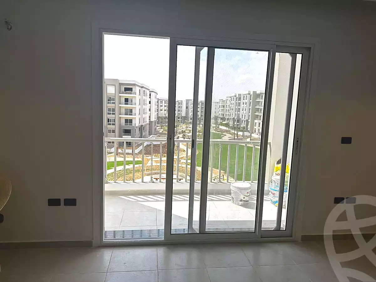https://aqarmap.com.eg/en/listing/6866828-for-rent-cairo-new-cairo-compounds-hyde-park-park-corner-hyde-park