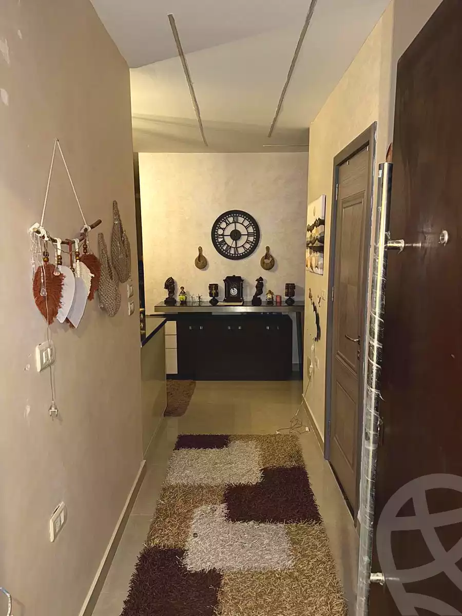https://aqarmap.com.eg/en/listing/6866934-for-rent-cairo-new-cairo-compounds-lakeview-residence