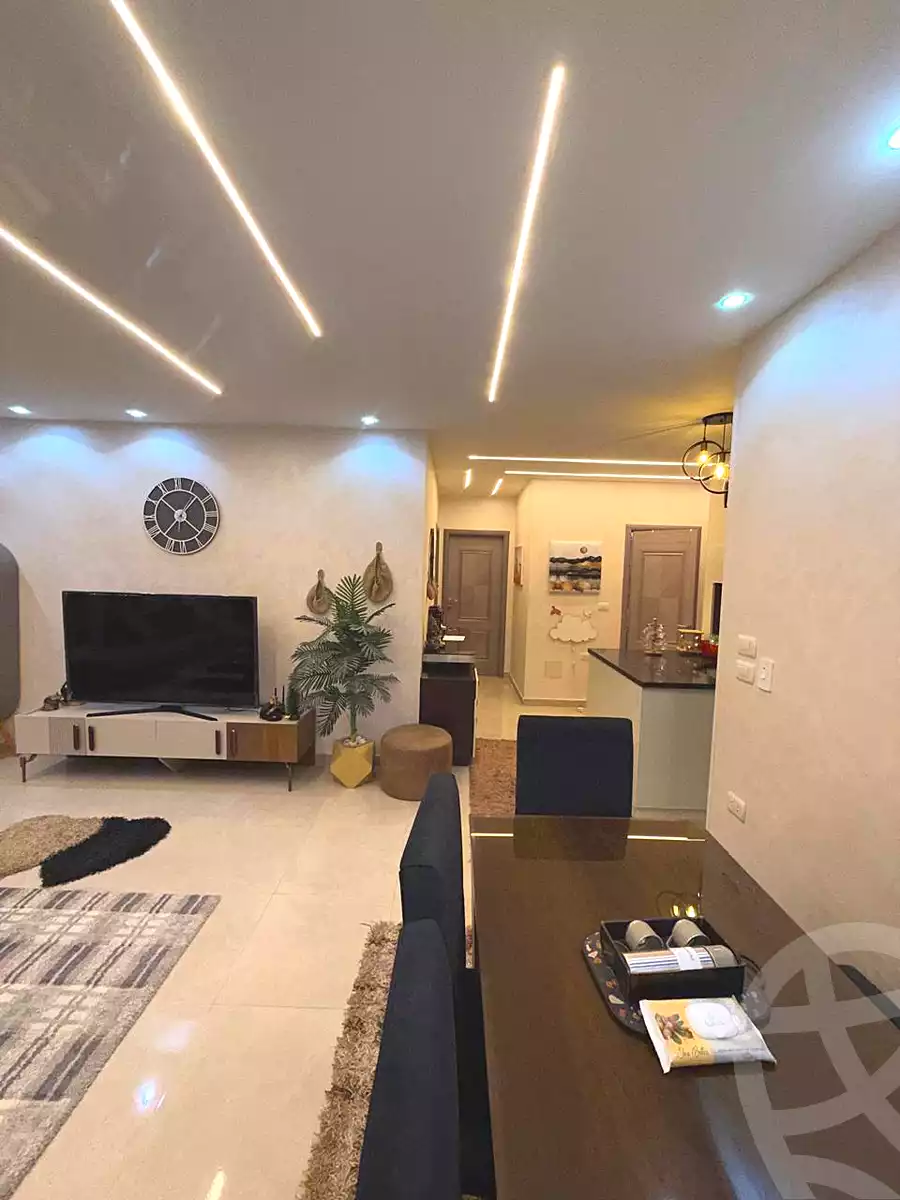 https://aqarmap.com.eg/en/listing/6866934-for-rent-cairo-new-cairo-compounds-lakeview-residence