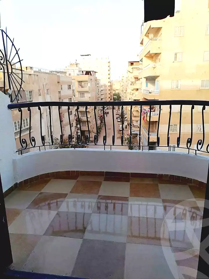https://aqarmap.com.eg/en/listing/6866981-for-sale-alexandria-al-agamy-shataa-el-nakheel