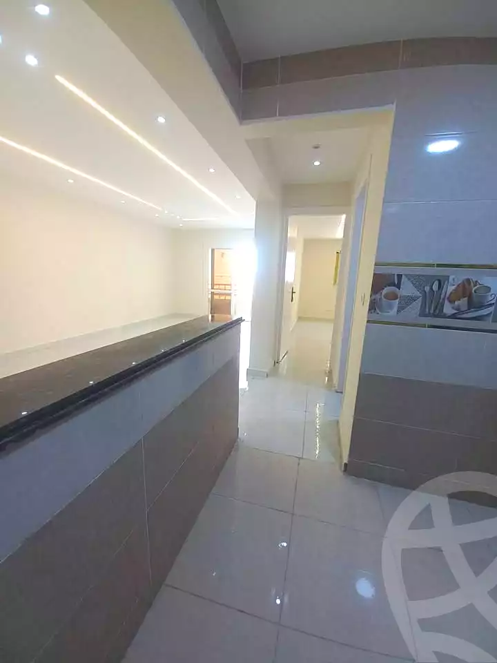 https://aqarmap.com.eg/ar/listing/6867000-for-sale-alexandria-sydy-bshr-sydy-bshr-bhry-shr-mhmwd-l-yswy