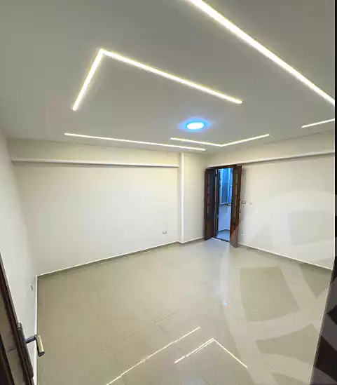 https://aqarmap.com.eg/ar/listing/6867043-for-sale-alexandria-sydy-bshr-sydy-bshr-bhry-shr-mhmwd-l-yswy