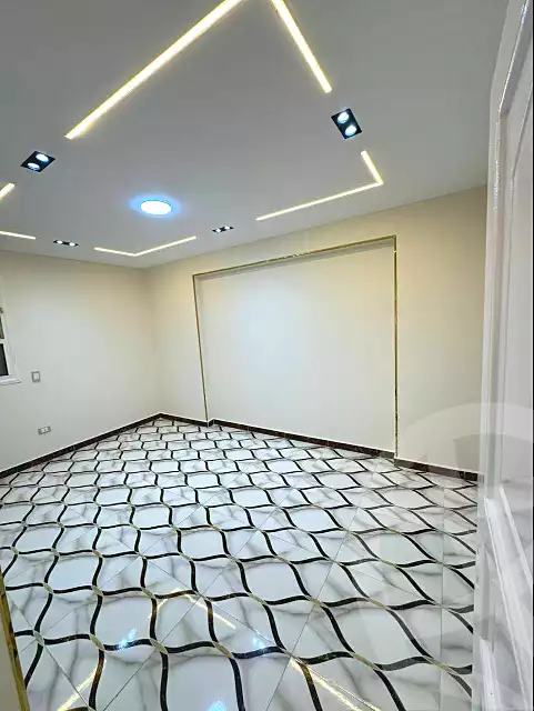 https://aqarmap.com.eg/ar/listing/6867067-for-sale-alexandria-miami-iskandar-ibrahim-st