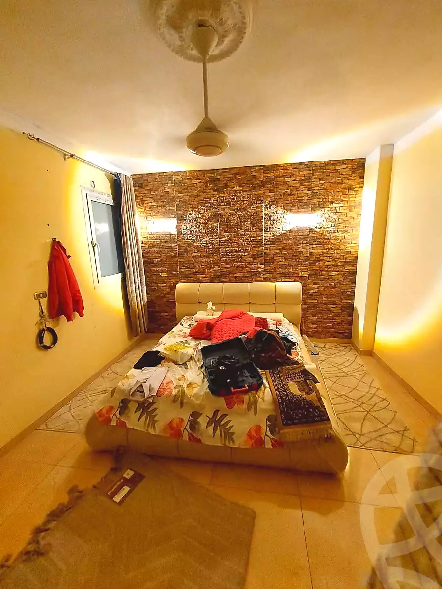 https://aqarmap.com.eg/en/listing/6867177-for-sale-cairo-ain-shams-6-october-st