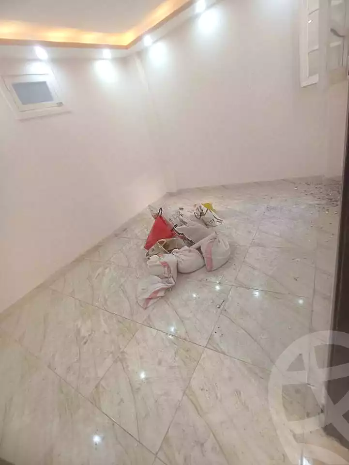 https://aqarmap.com.eg/ar/listing/6867192-for-sale-alexandria-ganaklis