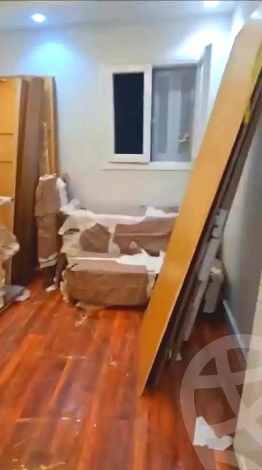 https://aqarmap.com.eg/ar/listing/6867338-for-sale-alexandria-el-asafra-shr-45