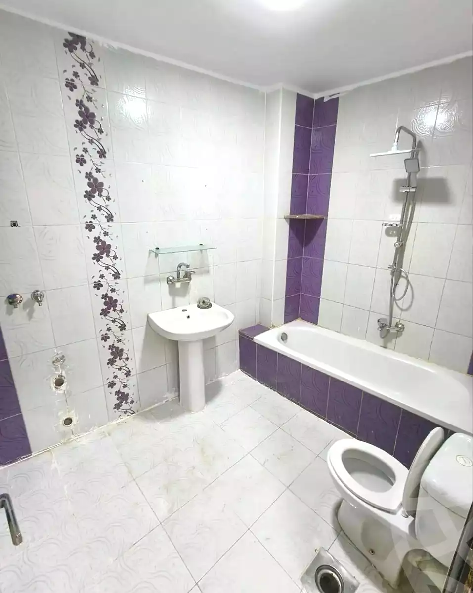 https://aqarmap.com.eg/en/listing/6867566-for-sale-alexandria-lsywf-el-falki