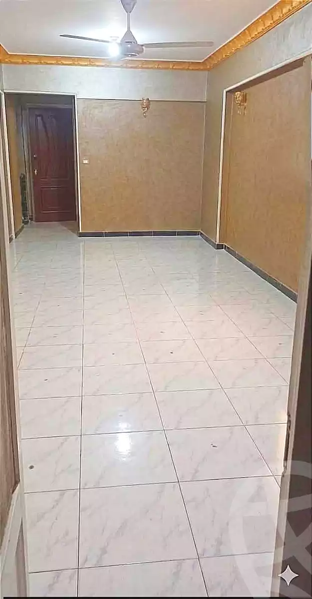 https://aqarmap.com.eg/ar/listing/6867839-for-sale-alexandria-miami-khld-bn-lwlyd