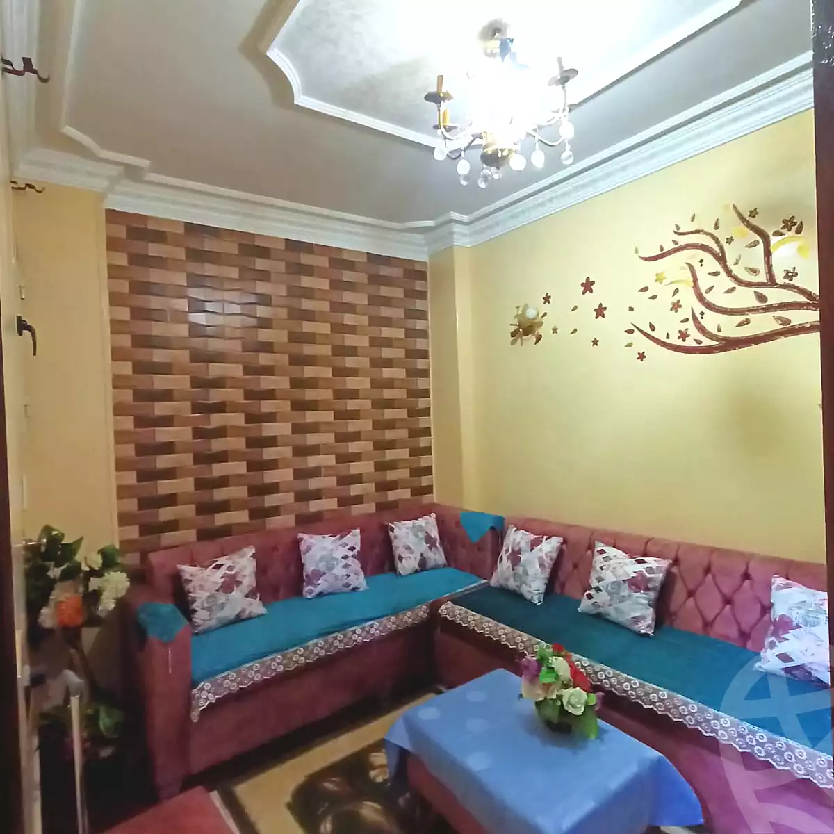 https://aqarmap.com.eg/ar/listing/6868053-for-rent-cairo-ain-shams-ahmed-esmat-st