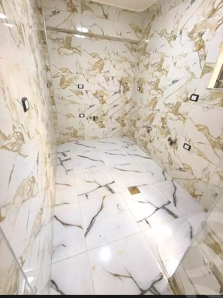 https://aqarmap.com.eg/ar/listing/6868052-for-sale-alexandria-lsywf-el-falki