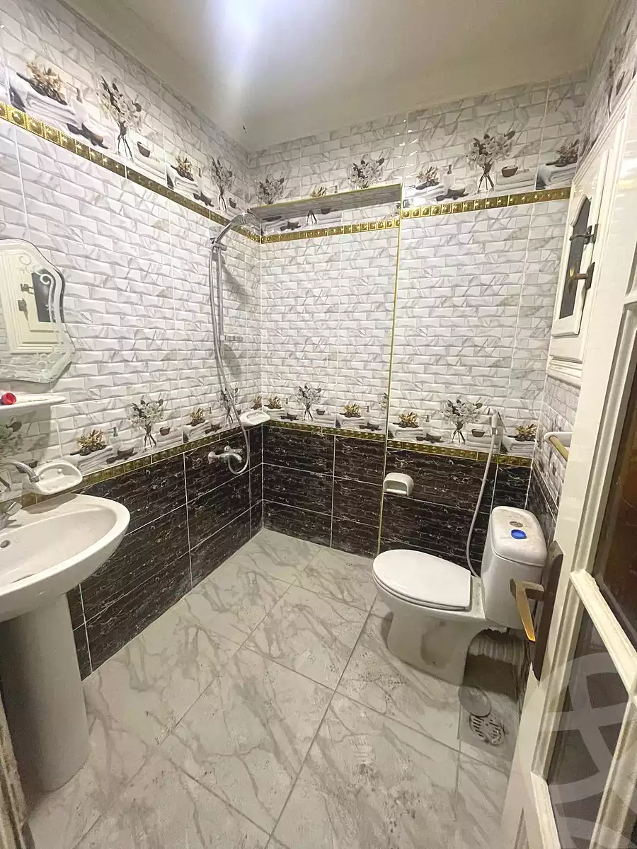 https://aqarmap.com.eg/ar/listing/6868310-for-sale-alexandria-new-miami-mostafa-kamel-sttt