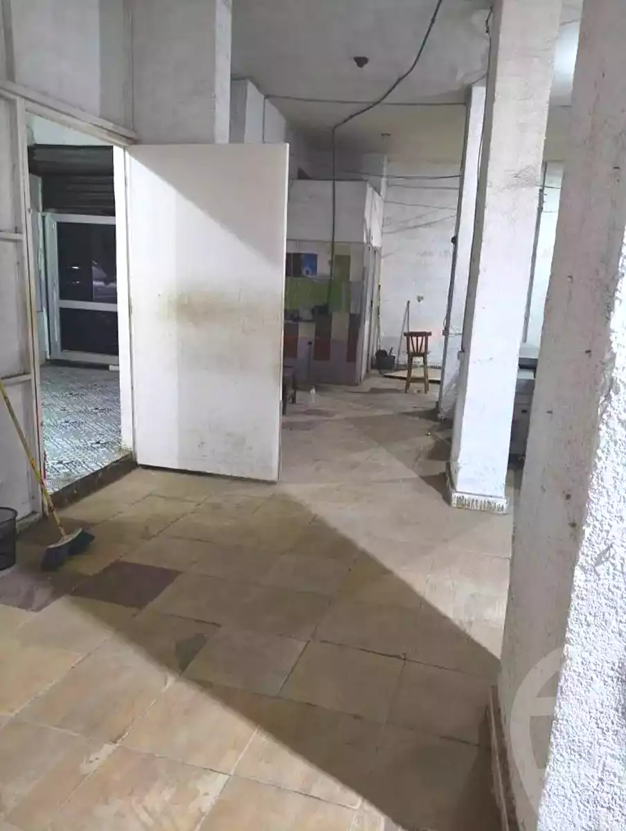 https://aqarmap.com.eg/ar/listing/6868543-for-rent-alexandria-lsywf-al-saaeh-sq