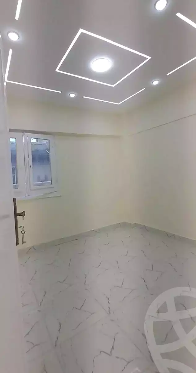 https://aqarmap.com.eg/ar/listing/6868605-for-sale-alexandria-al-agamy-lbytsh-shahr-al-assal-st