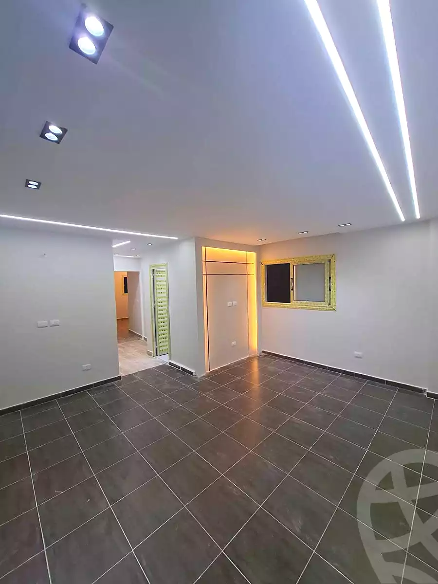 https://aqarmap.com.eg/ar/listing/6868662-for-sale-alexandria-al-agamy-lbytsh-el-zohour-st