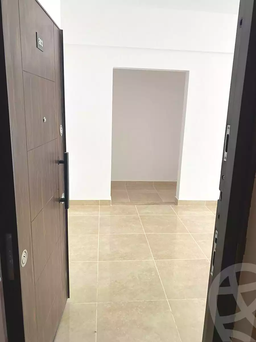 https://aqarmap.com.eg/en/listing/6868677-for-sale-cairo-new-cairo-compounds-fifth-square