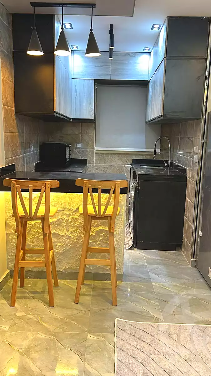https://aqarmap.com.eg/ar/listing/6868722-for-rent-cairo-6th-of-october-el-ahyaa-neighborhood-1st-seventh-neighborhood