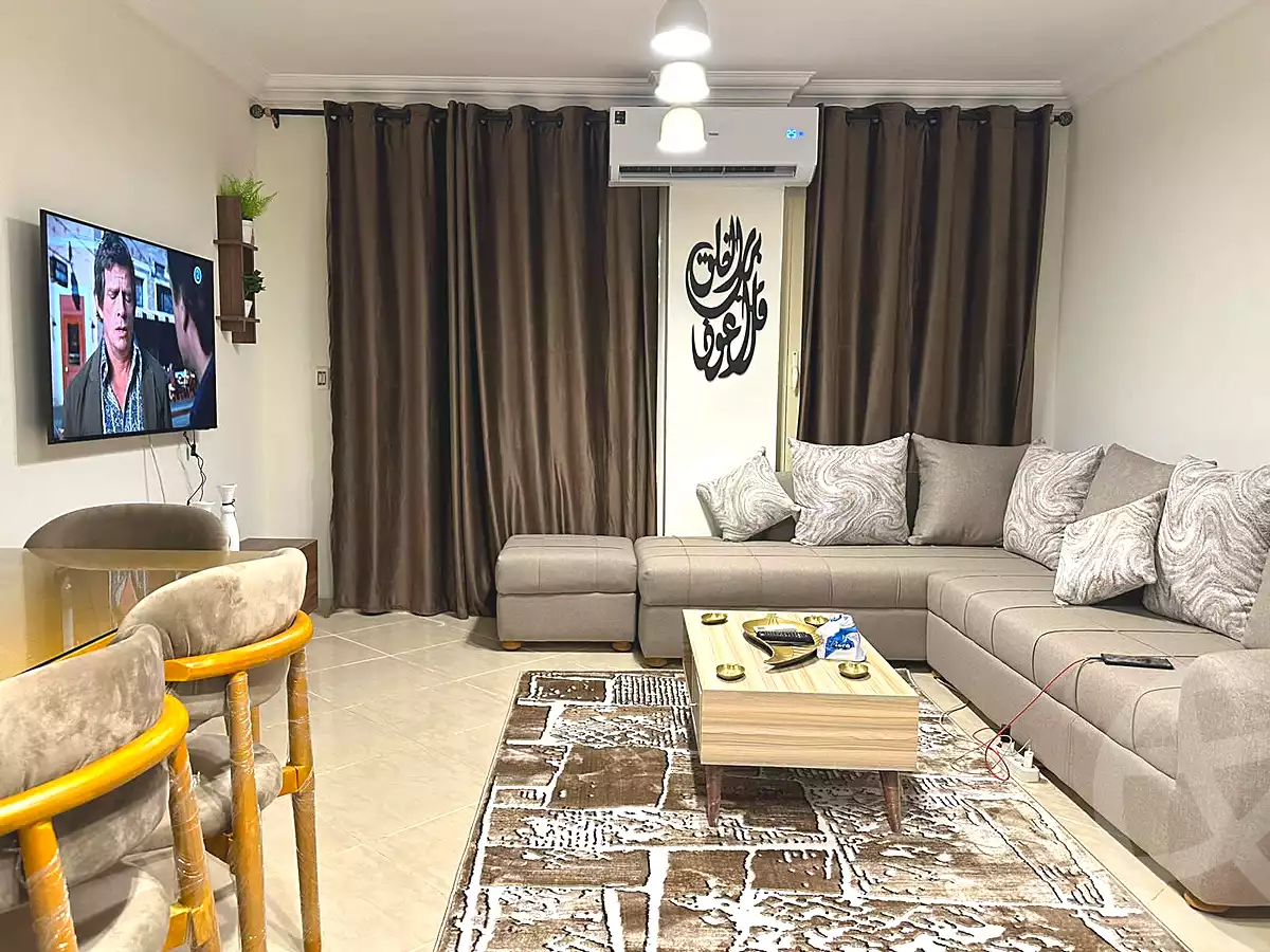 https://aqarmap.com.eg/en/listing/6868728-for-rent-cairo-el-sheikh-zayed-city-compounds-dr-msr