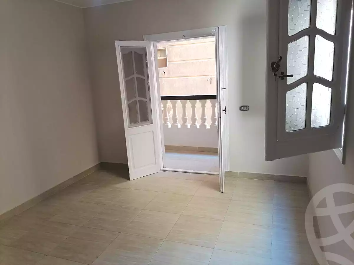 https://aqarmap.com.eg/en/listing/6868747-for-rent-cairo-6th-of-october-el-ahyaa-neighborhood-4th-neighbourhood-1