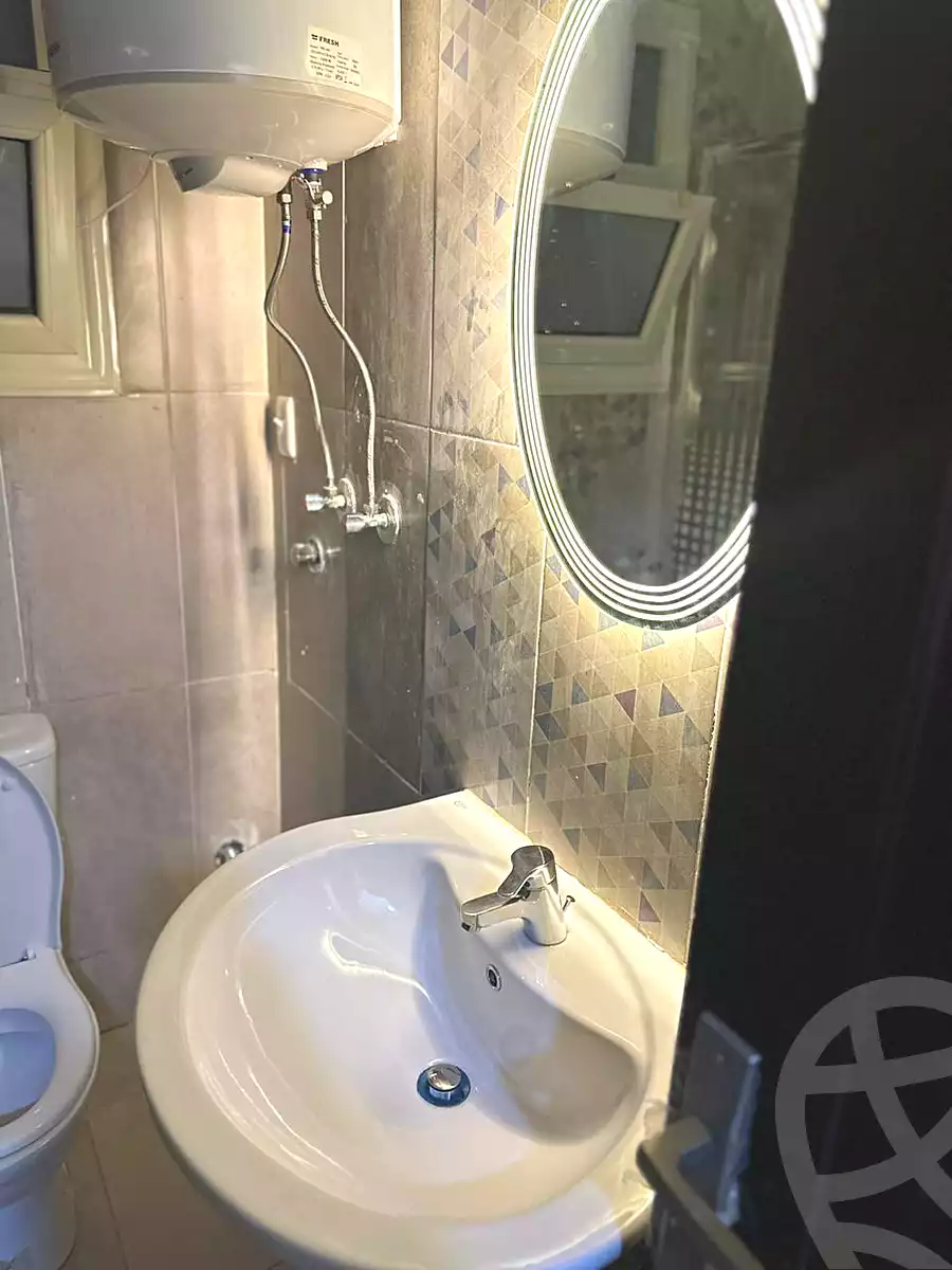 https://aqarmap.com.eg/en/listing/6868781-for-rent-cairo-el-sheikh-zayed-city-compounds-jn-2