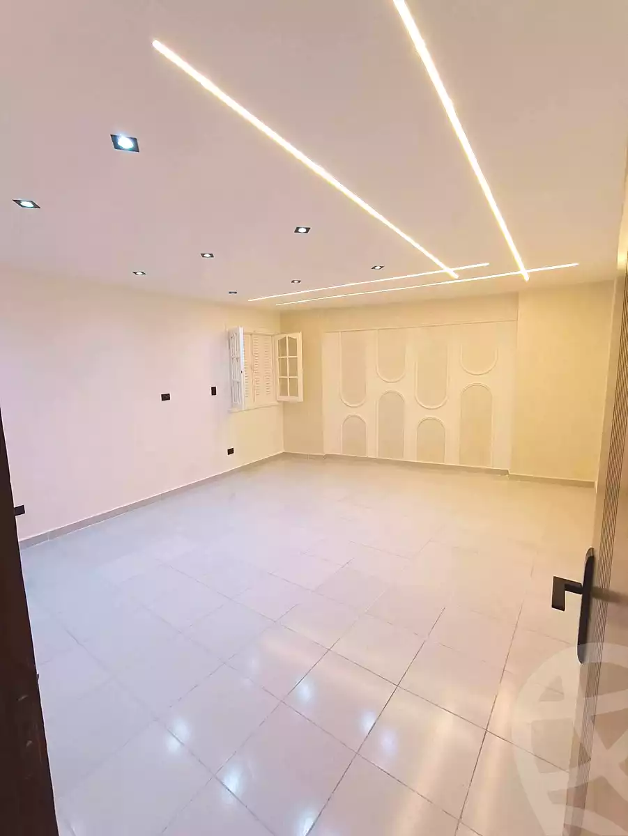 https://aqarmap.com.eg/ar/listing/6868822-for-sale-alexandria-miami-mohammed-galal-hammad-st