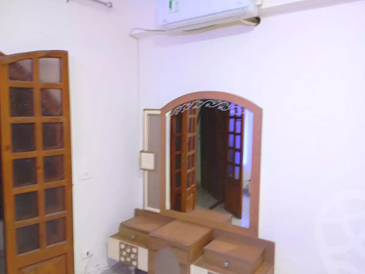 https://aqarmap.com.eg/ar/listing/6868832-for-rent-cairo-6th-of-october-el-ahyaa-neighborhood-7th-mecca-el-mokarrama-st