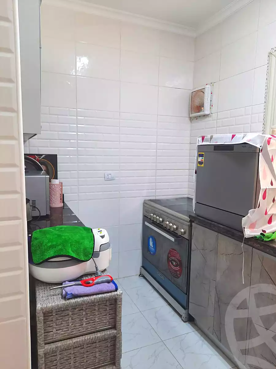 https://aqarmap.com.eg/ar/listing/6869384-for-sale-cairo-new-cairo-compounds-stwn-ryzydns-by-ar-y-llttwyr