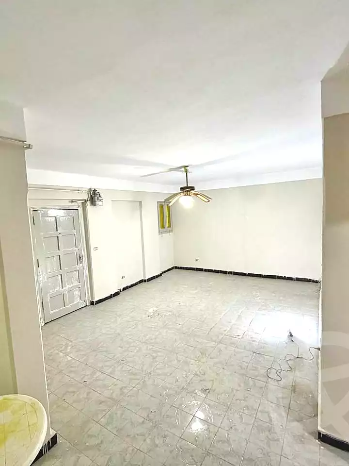https://aqarmap.com.eg/ar/listing/6869464-for-sale-alexandria-al-agamy-lbytsh-shahr-al-assal-st