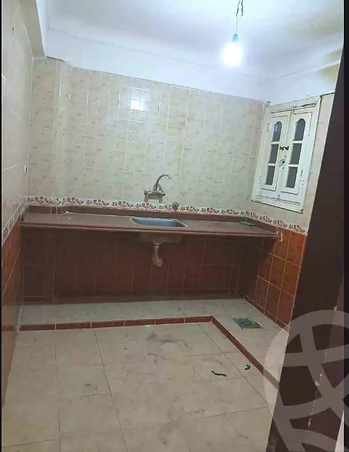https://aqarmap.com.eg/ar/listing/6869479-for-sale-alexandria-al-agamy-el-hanouvel-el-salam-st