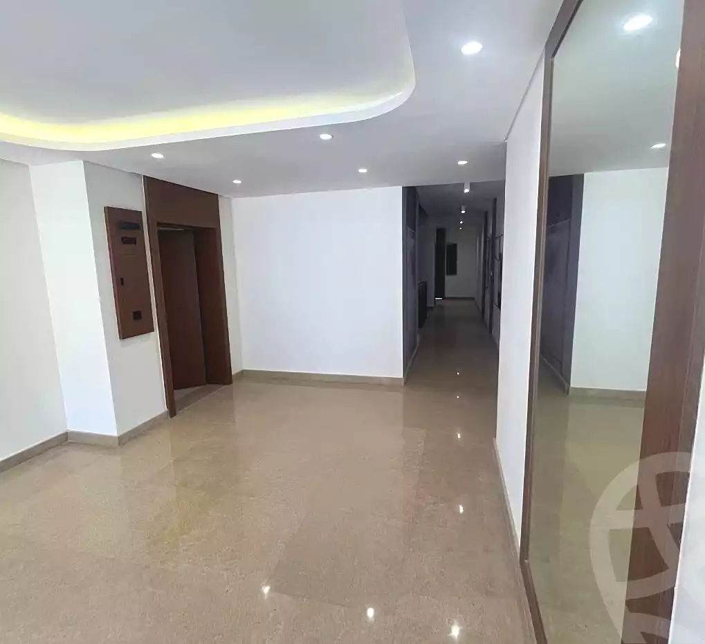 https://aqarmap.com.eg/ar/listing/6869449-for-sale-cairo-el-sheikh-zayed-city-lshykh-zyd-ljdyd-mar-ville-compound-almarasem
