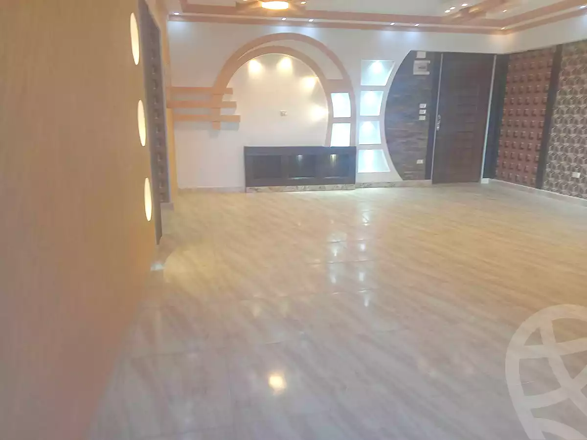 https://aqarmap.com.eg/ar/listing/6869858-for-sale-alexandria-el-asafra-l-sfr-bhry-atlas-st