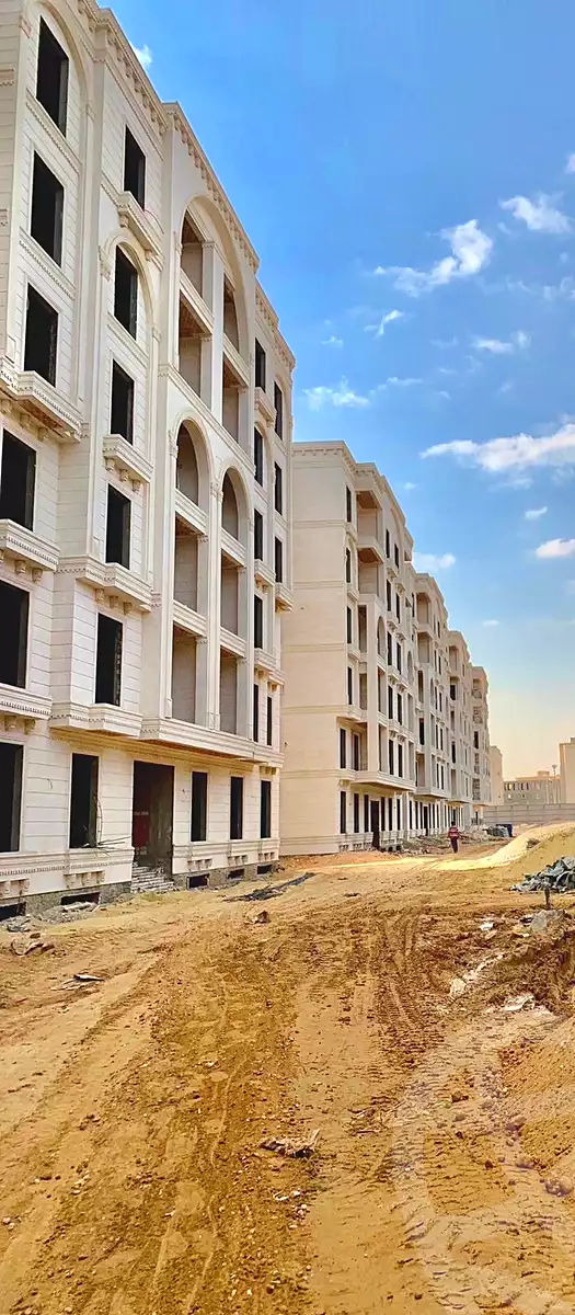 https://aqarmap.com.eg/en/listing/6870034-for-sale-cairo-6th-of-october-hadaeq-october-compounds-green-city-compound-qebaa