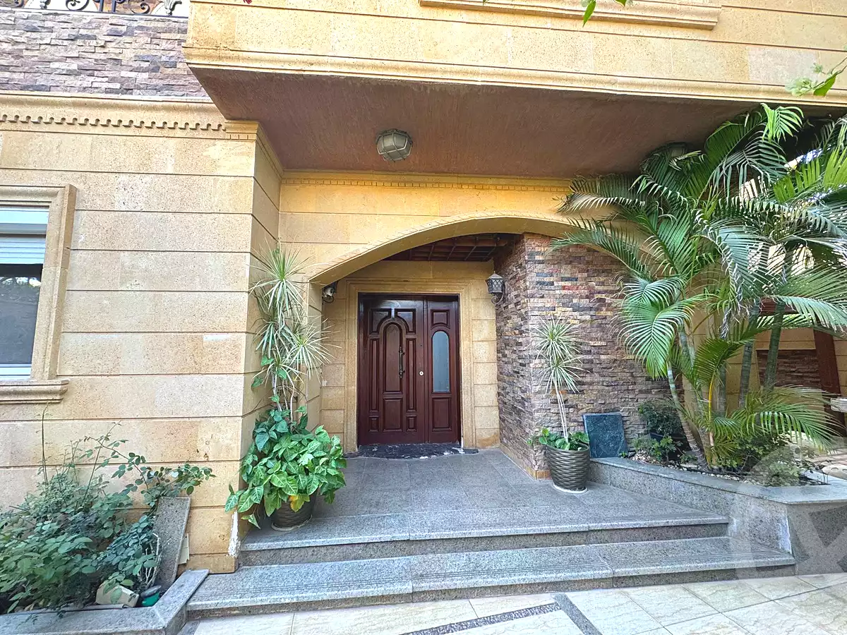https://aqarmap.com.eg/ar/listing/6870218-for-sale-cairo-new-cairo-compounds-les-rois