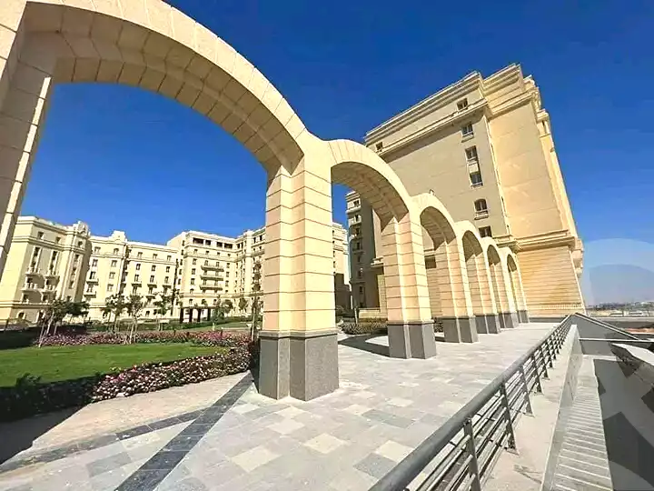 شقة بـ٣ غرف نوم في نيو جاردن سيتى، صورة ٥ من ١٧