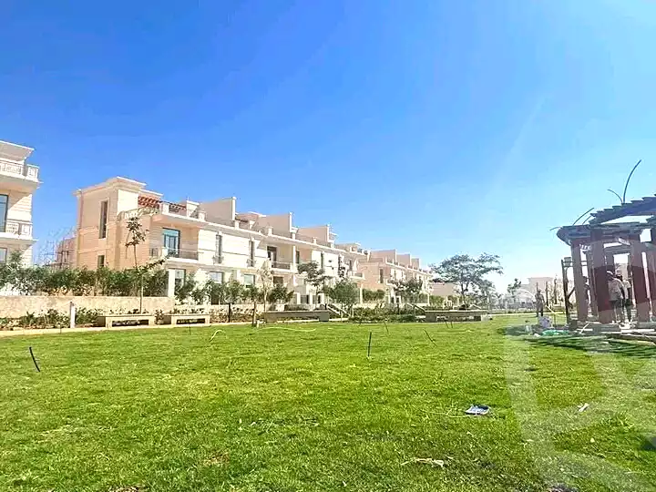 شقة بـ٣ غرف نوم في نيو جاردن سيتى، صورة ٤ من ١٧